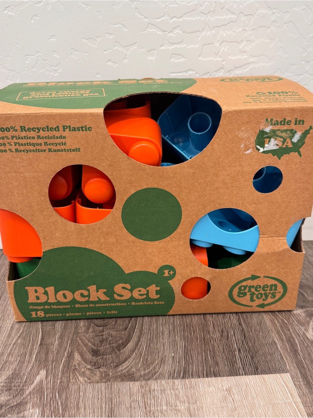 New Green Toys Block Set 18 Pieces Recycled Plastic Eco-Friendly Building